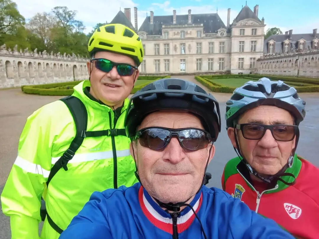 Photo de la sortie Trois Mouysards au Château de Raray le dimanche 20 avril - Vélo Club de Mouy