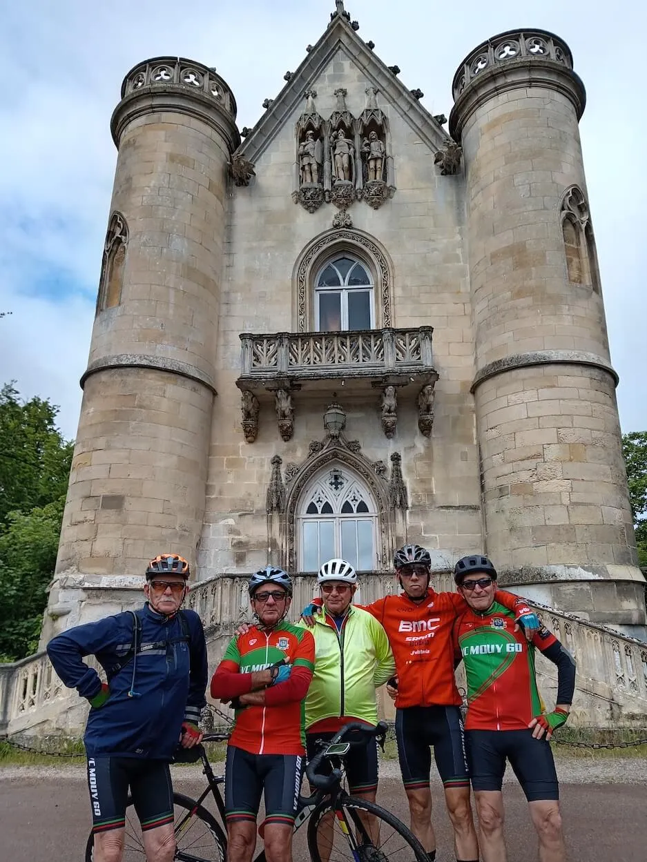 Photo de la sortie Château de la Reine Blanche à Coye la Forêt le 25 mai - Vélo Club de Mouy