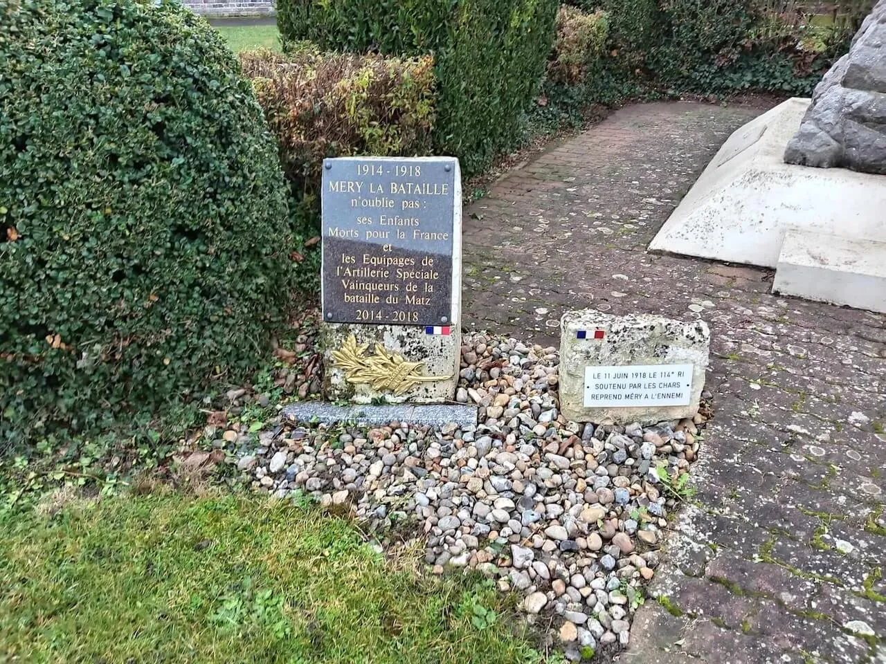 Cyclistes du VC Mouy sur la randonnée de la Grande Guerre