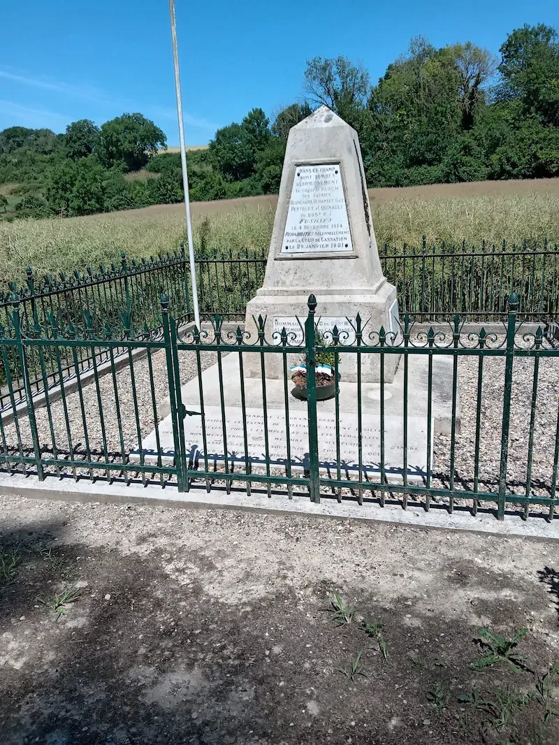 Photo de la sortie 21 juin - 1ere boucle des chemins de la grande guerre dans l'Oise - Compiegne - Vélo Club de Mouy