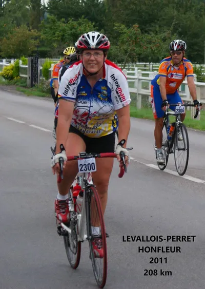 Maryline en vélo