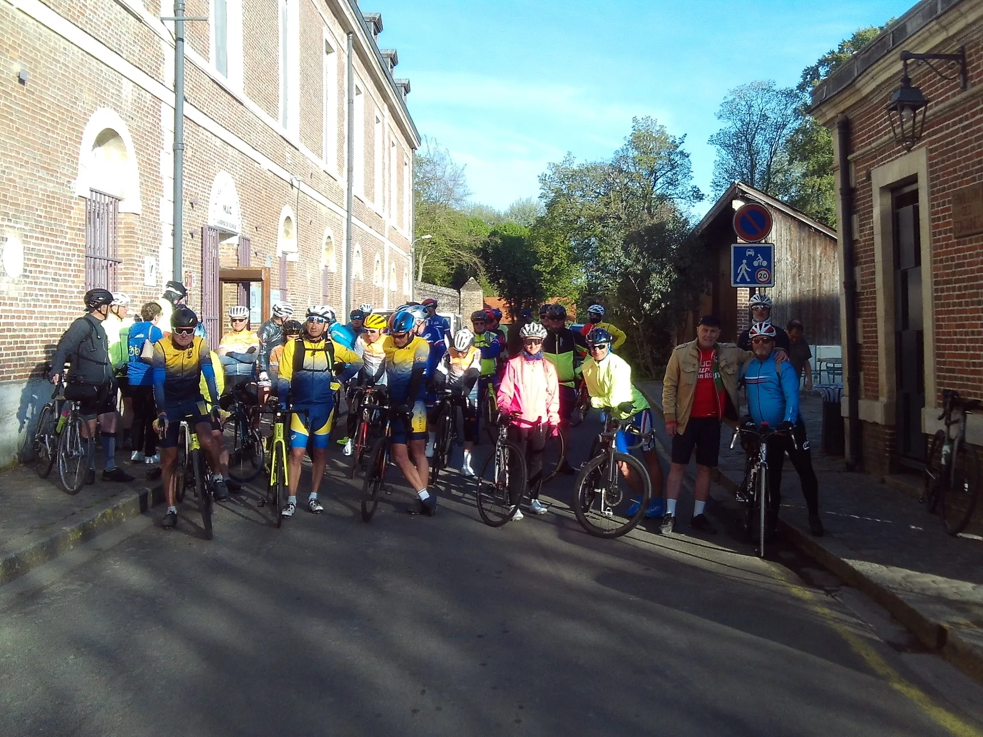 Cyclotouristes du Picardo Normand 2026 sur les routes de Picardie
