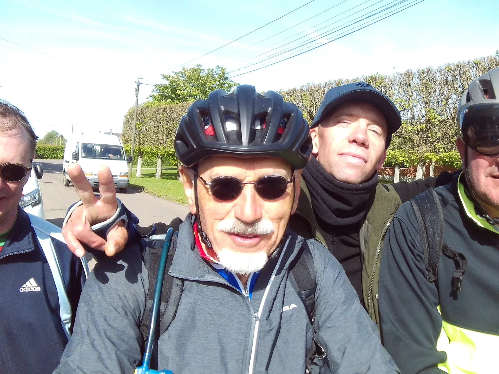 Cyclotouristes du Picardo Normand 2026 en pleine course